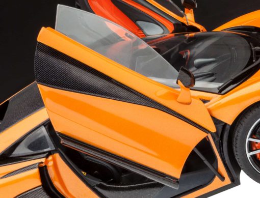Revell McLaren 570S 1:24-pienoismalli - Image 5