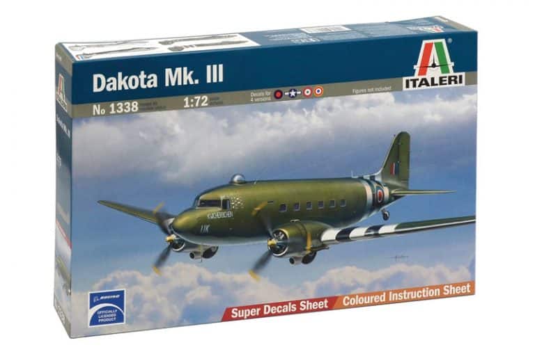 Italeri Dakota Mk.III 1338 lentokone koottava pienoismalli - Image 4