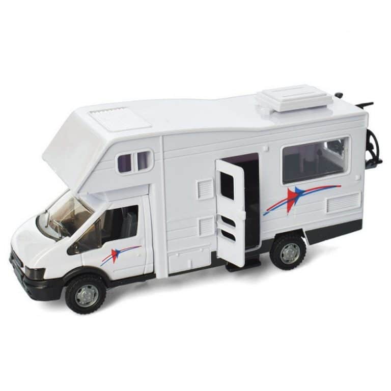 Asuntoauto Teama 1:48