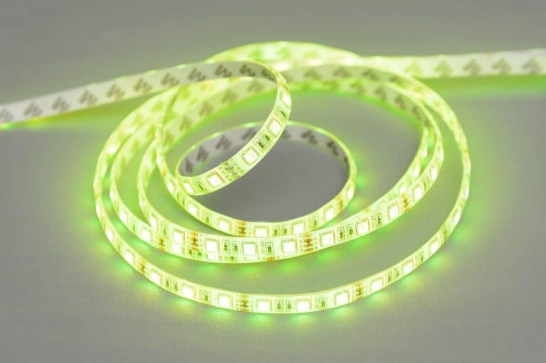 Led-valonauha väriä vaihtava 5 m kauko-ohjattava - Image 10