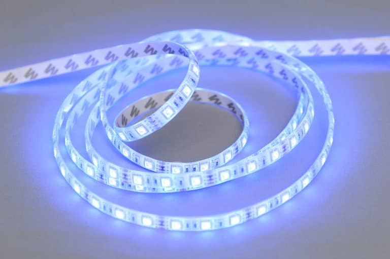 Led-valonauha väriä vaihtava 5 m kauko-ohjattava - Image 15