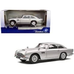 Aston Martin db5 118 hopea solido