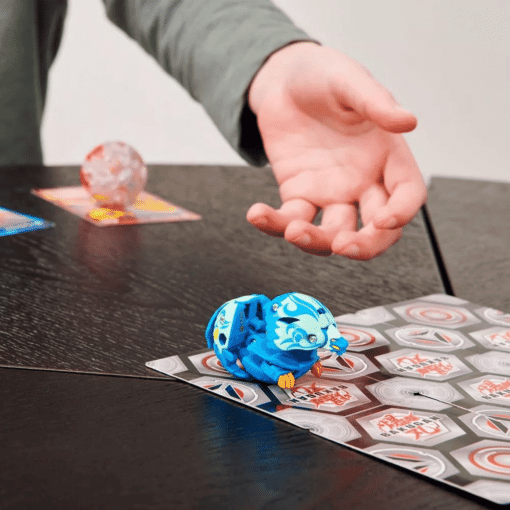 bakugan playing