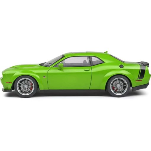 Dodge Challenger 1:18 R/T Scat Pack-keräilyauto - Image 2