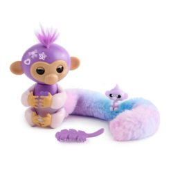 Fingerlings Snuggle Tails apina, äänet