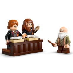 LEGO Harry Potter 76442 Tylypahkan Linna Loitsuoppitunti