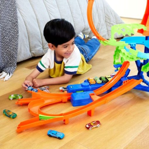Hot Wheels Mid-Air Crash ratasetti
