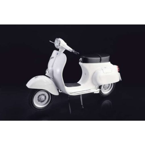Italeri Vespa 125 Primavera skootteri 1:9 koottava pienoismalli - Image 2