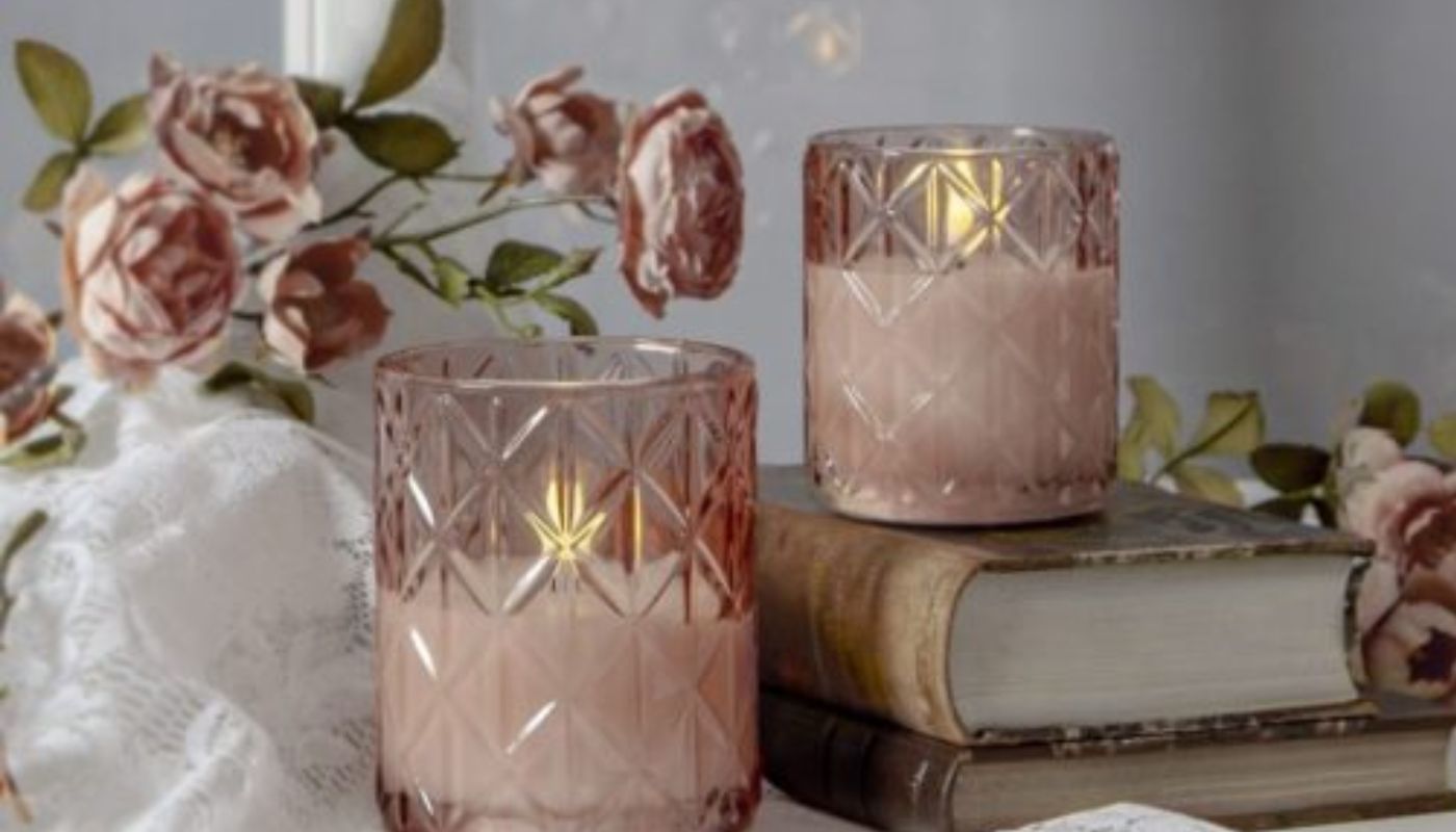 Kynttilät ja lyhdyt