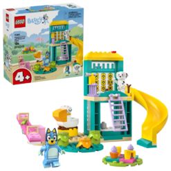 LEGO Bluey 11201 Blueyn ja Katin hupihetket leikkikentällä