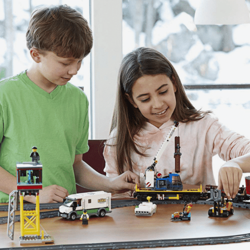 LEGO City 60198 play