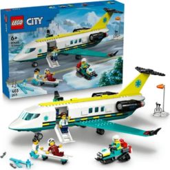 LEGO-City-60465-Pelastuslaitoksen-ambulanssilentokone