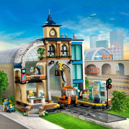 LEGO City 60469 Päärautatieasema - Image 3