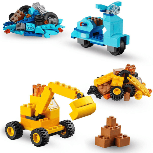 LEGO 10698 building 4