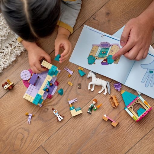 LEGO Disney 43204 Annan ja Olafin leikit linnassa - Image 6