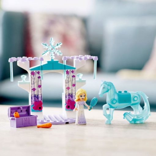 LEGO Disney 43209 Elsan ja Nokkin jäätalli - Image 3