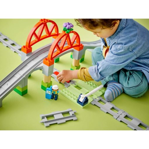 LEGO Duplo 10426 Silta ja raiteet -laajennussarja