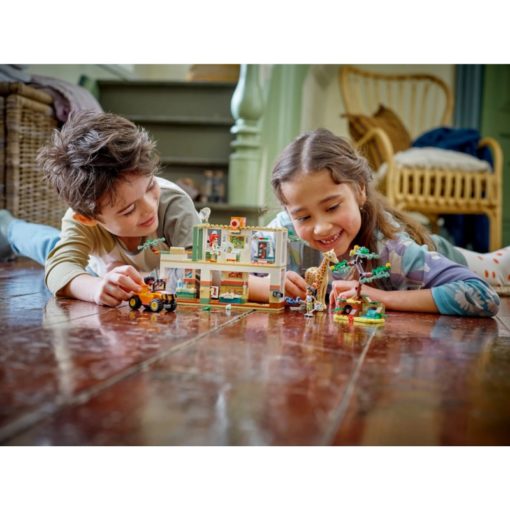 LEGO Friends 41717 Mia Ja Villieläinten pelastustehtävä - Image 4