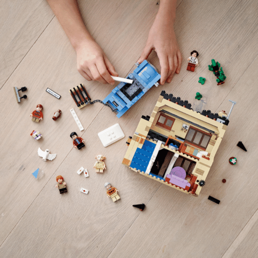 LEGO Harry Potter 75968 play