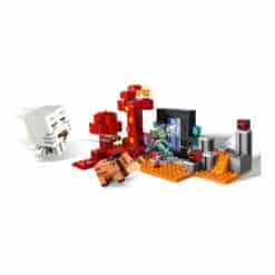 LEGO-Minecraft-21255-hornaportaalin-vaijytys