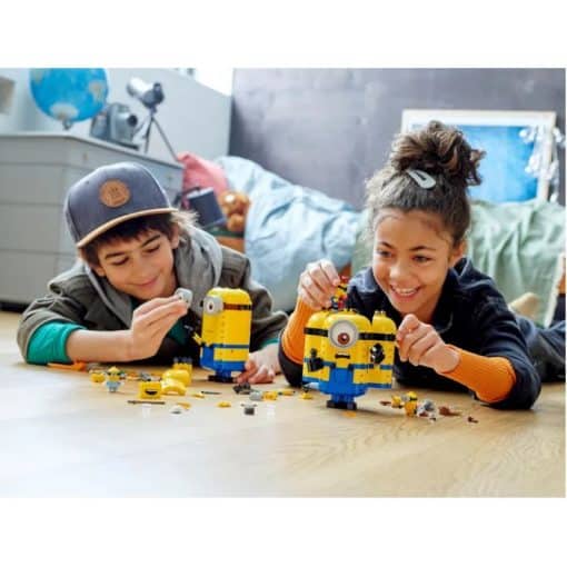 LEGO Minions 75551 Palikoista kootut kätyrit ja salaiset kätköt - Image 4