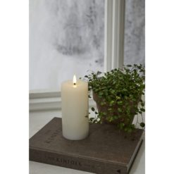 Led-kynttilä 17,5 cm valkoinen Flamme Flow