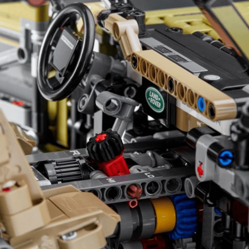 LEGO Technic 42110 Land Rover Defender - Image 3