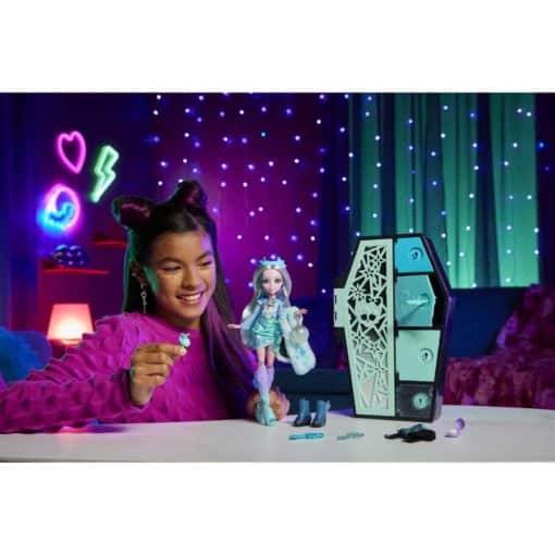 Monster High sininen muotinukke
