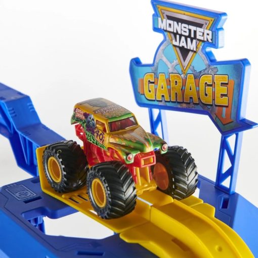 Monster Jam Garage Parkkitalo