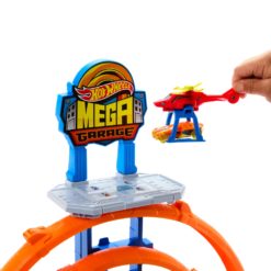 Parkkitalo Hot Wheels Mega Loop