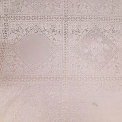 Pitsipöytäliina Kesäillan pitsi 1