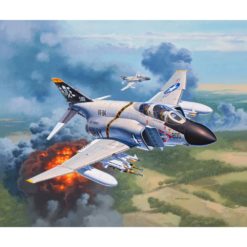 Revell F-4J Phantom II 1:72