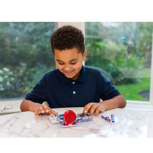 Snap Circuits FM Radio