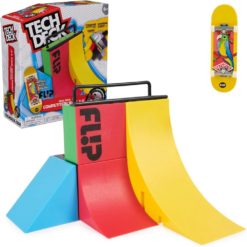 Sormiskeitti ramppi Tech Deck Competition Wall