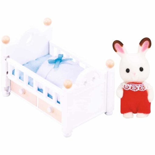 Sylvanian suklaapupuvauva ja sänky