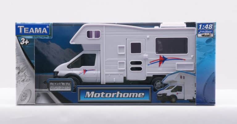 Asuntoauto Teama 1:48 - Image 2