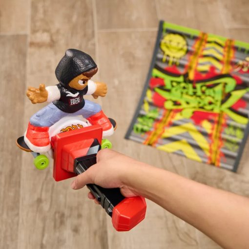 Tech Deck Shred n' Blast Sk8board