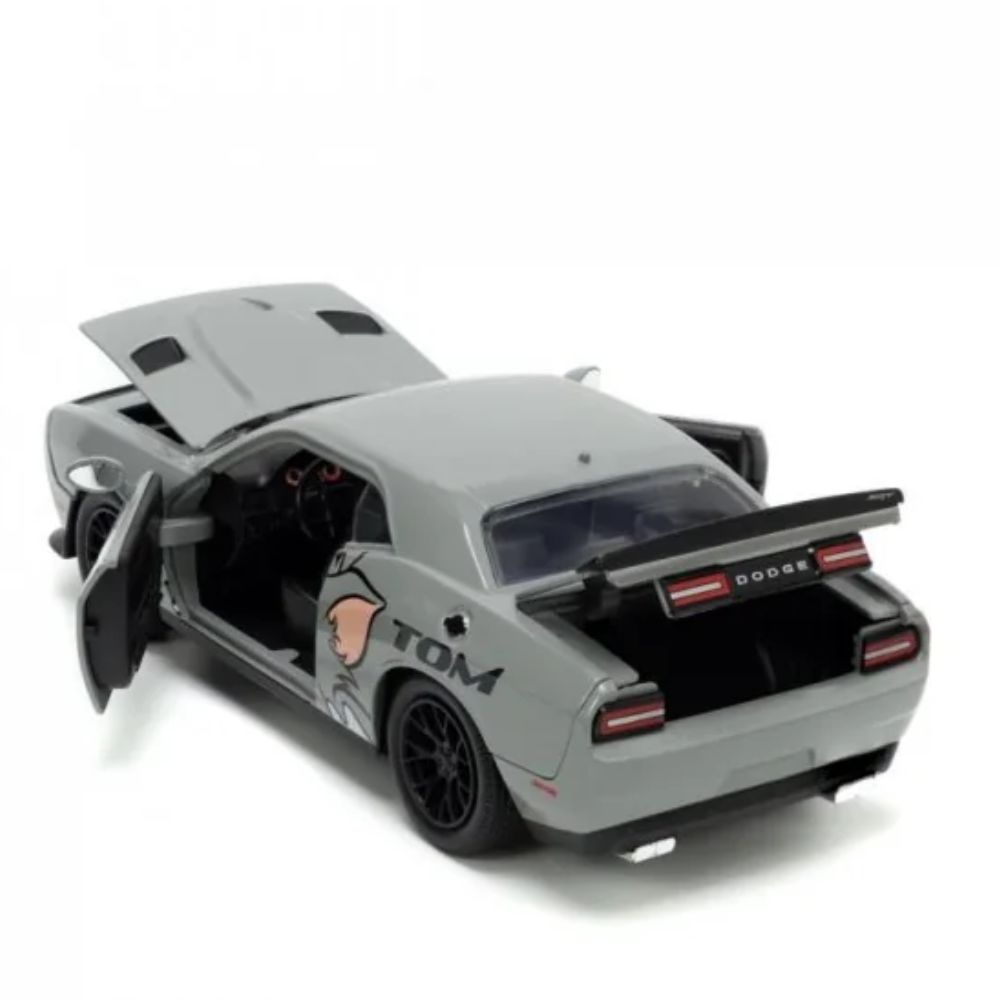 Tom ja Jerry – 2015 Dodge Challenger Hellcat + Jerry-figuuri 1:24 - Image 4