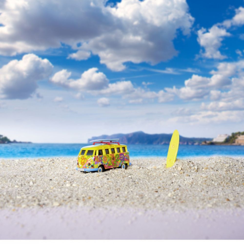 VW T1 Bus RC Carson   Flower Power 1:87 RTR – LED-valoilla - Image 8