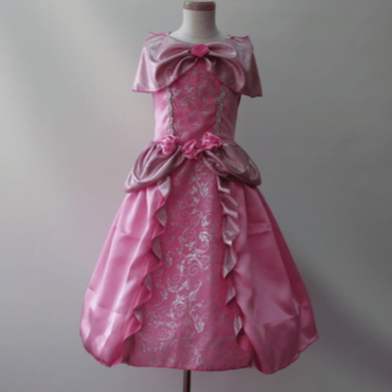 Prinsessa mekko ruusuilla