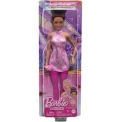 taitoluistelija-asuinen Barbie-nukke